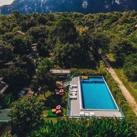 皇家竹苑山林小屋 Khao Sok National Park 外观 照片