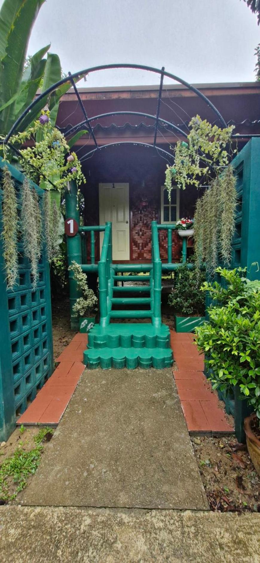 皇家竹苑山林小屋 Khao Sok National Park 外观 照片