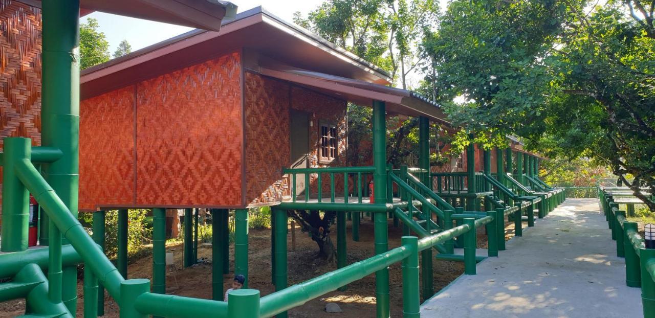 皇家竹苑山林小屋 Khao Sok National Park 外观 照片